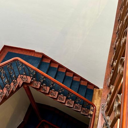 Stay In Artist'S Gallery Αμβέρσα Εξωτερικό φωτογραφία